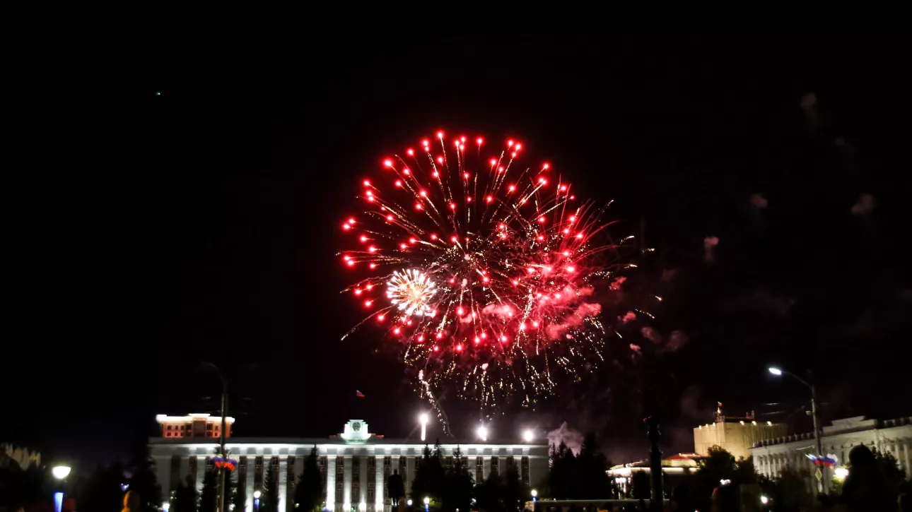 Бессмертный полк, концерты и салют: как в Барнауле отметят День Победы