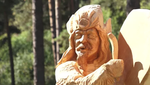 На Бирюзовой Катуни завершился фестиваль деревянной скульптуры