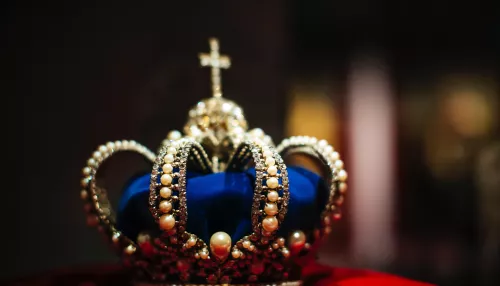 Что известно о новом короле Великобритании Карле III