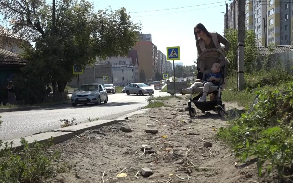 В Барнауле построят долгожданный тротуар в переулке Ядринцева