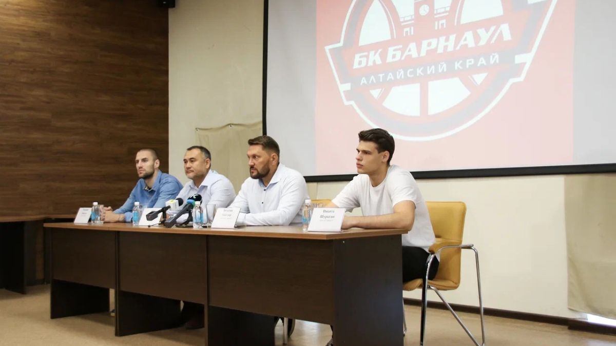 Руководство и тренерский штаб БК "Барнаул" озвучили задачи на новый сезон