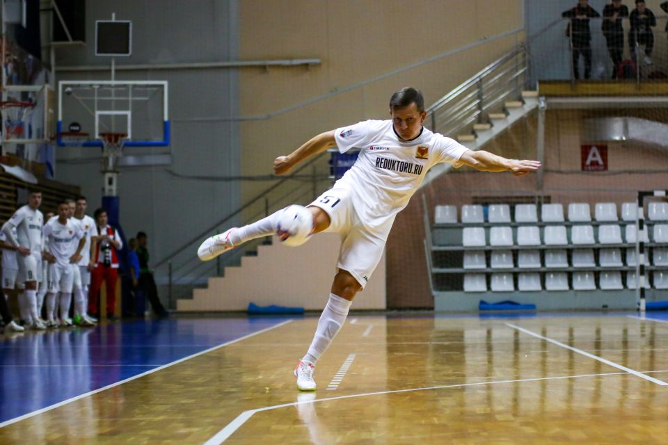 Игрок "АлтПолитеха" Николай Плахов в первом же матче Кубка России отметился хет-триком