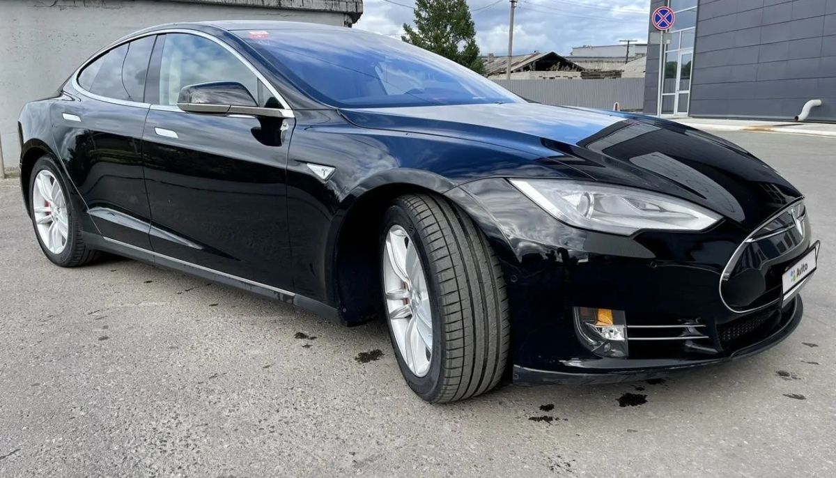 В Барнауле продают Tesla Model S почти за 3,9 млн рублей - Толк 23.09.2022