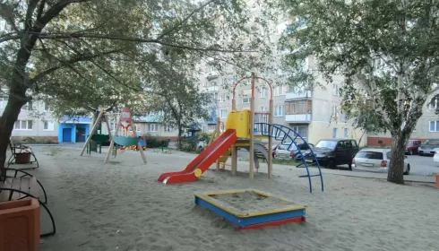 В Барнауле за летний сезон обновили 65 дворов многоэтажек