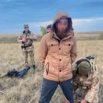 Трех бегущих от частичной мобилизации россиян задержали на границе Казахстана