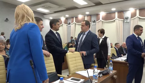 С почином. Как прошло первое заседание городской думы восьмого созыва