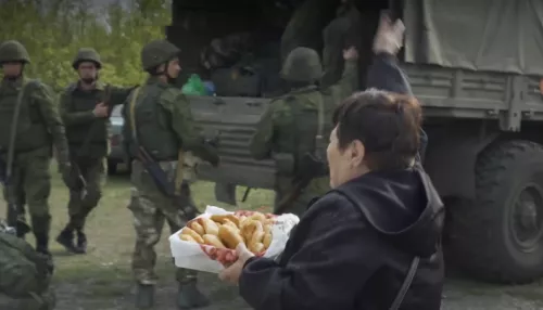 Ждали восемь лет: как в ДНР встретили мобилизованных россиян