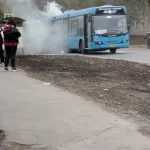 В Барнауле на маршруте вспыхнул автобус с пассажирами