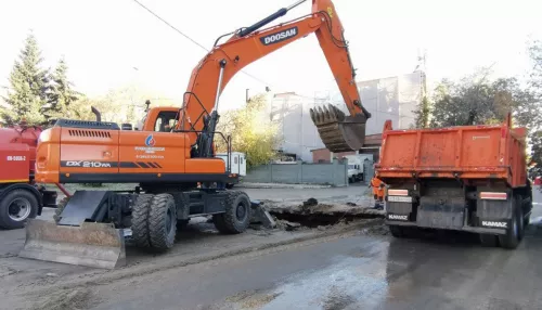 В Барнауле после потопа ограничили движение по Димитрова