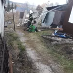 Двоих пенсионеров спасли из горящих пристроек в Змеиногорске