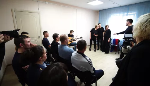 Алтайские осужденные сыграли спектакль-перфоманс вместе с театром Анапаит