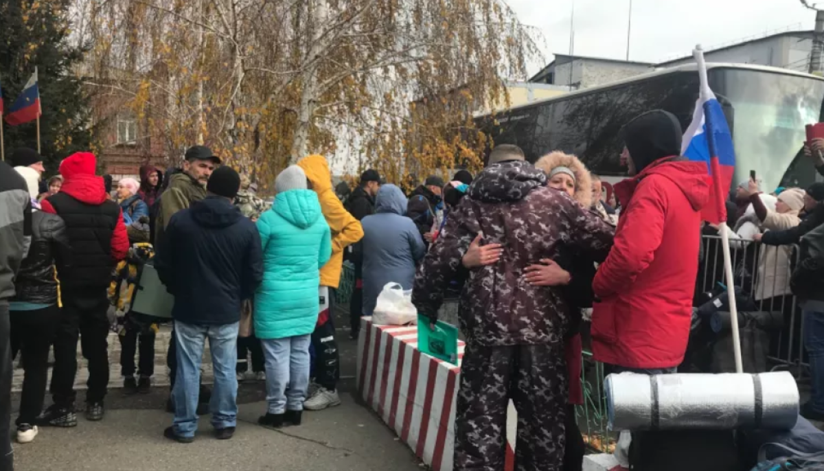 Новости 20 октябрь. Проводы мобилизованных в Приморье. Проводы добровольцев Аликово. Мобилизация Алтайский край Алейск. Отправка добровольцев.