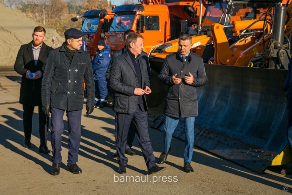 Проверка готовности дорожных служб Барнаула к работе в зимний период