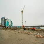 Кран и сваи. Как в Барнауле готовятся строить 44-этажные небоскребы