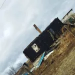 В алтайском селе мать пятерых детей пострадала в пожаре