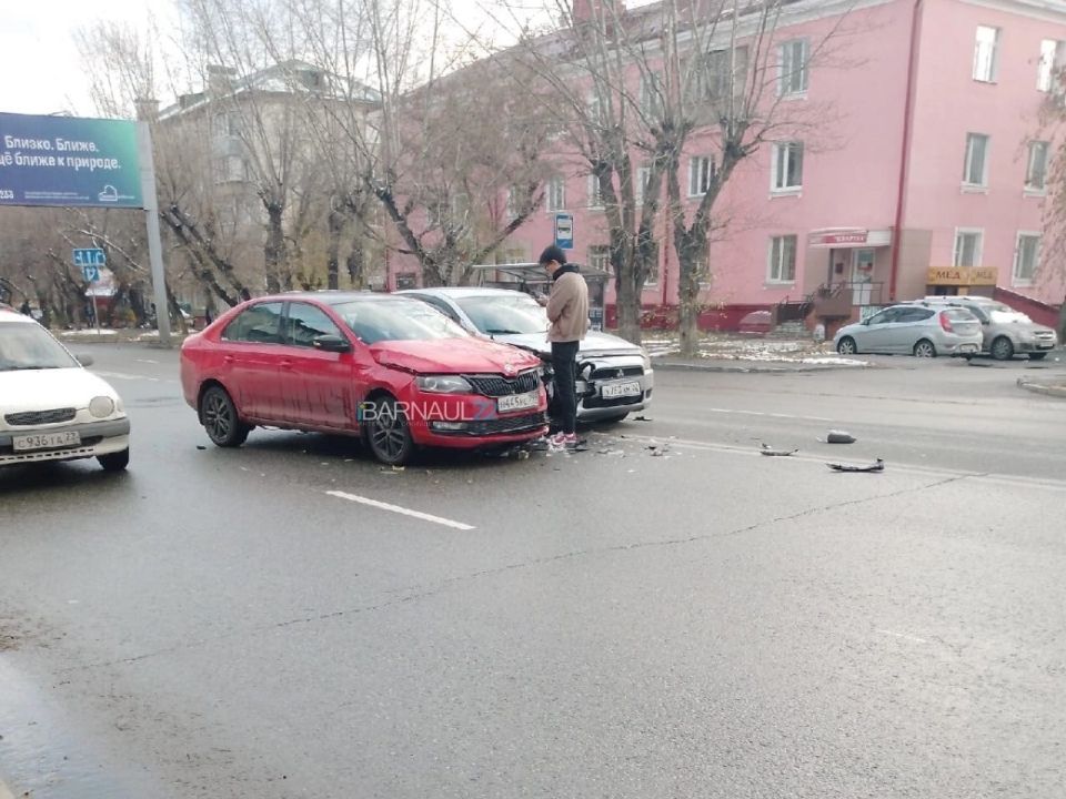 Авария в Барнауле 24 октября