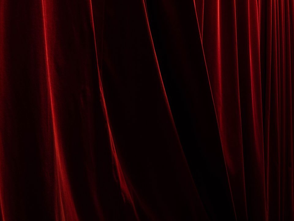 Театр. Занавес