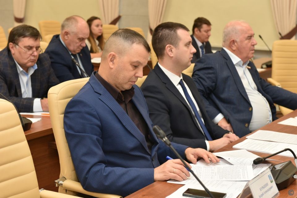 Заседание комиссии по обеспечению безопасности дорожного движения в Барнауле
