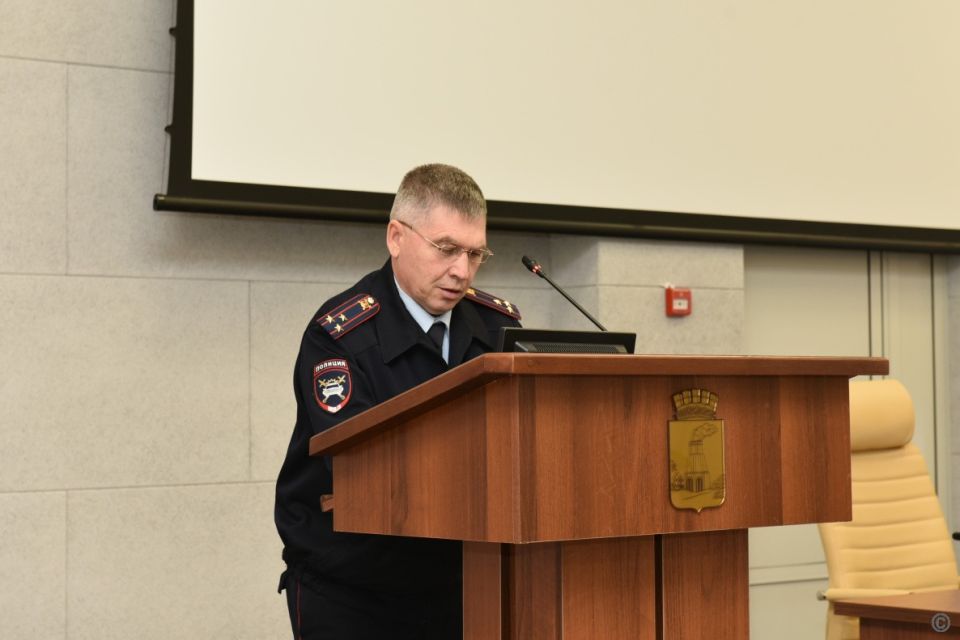 Олег Каркошин