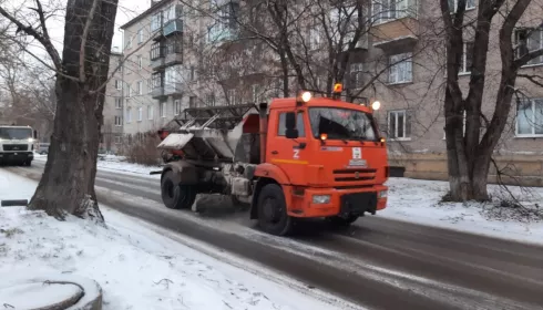 Барнаул очищают от снега и готовятся применить Бионорд
