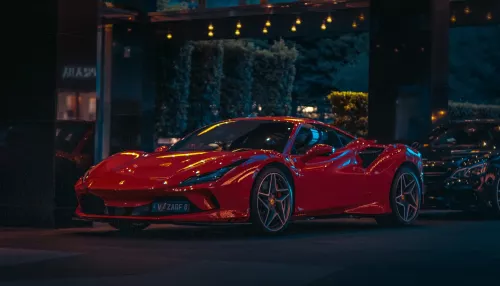 Новосибирцу начислили налог в 310 тыс. рублей за Ferrari