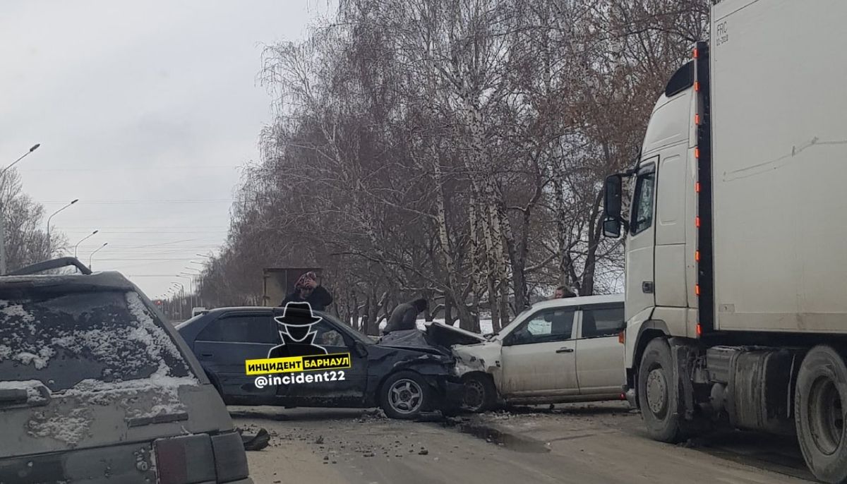 Авария на павловском тракте барнаул сегодня фото