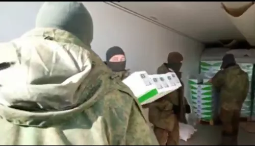 Алтайские бойцы получили несколько тонн гуманитарной помощи из Бийска