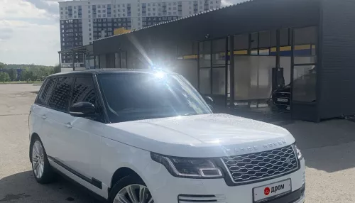 В Барнауле продают Land Rover с панорамной крышей и открывающимся люком