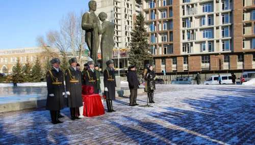 Останки пропавшего на войне бойца вернули на родину и захоронили в Барнауле