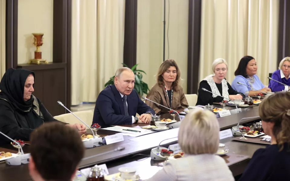 Владимир Путин лично встретился с матерями военнослужащих