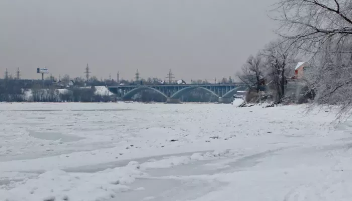 Ледостав на реке Бии в этом году задержался на две недели