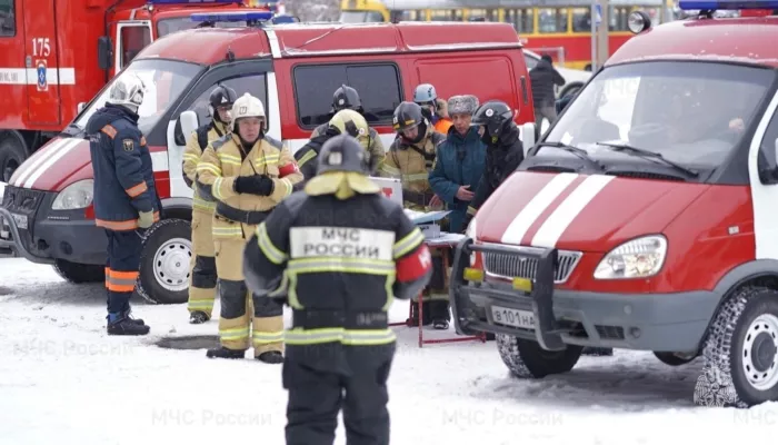 Барнаульцев попросили не паниковать от обилия пожарных машин 30 ноября