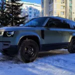В Барнауле Land Rover в матовой зеленой бронепленке продают за 8 млн рублей