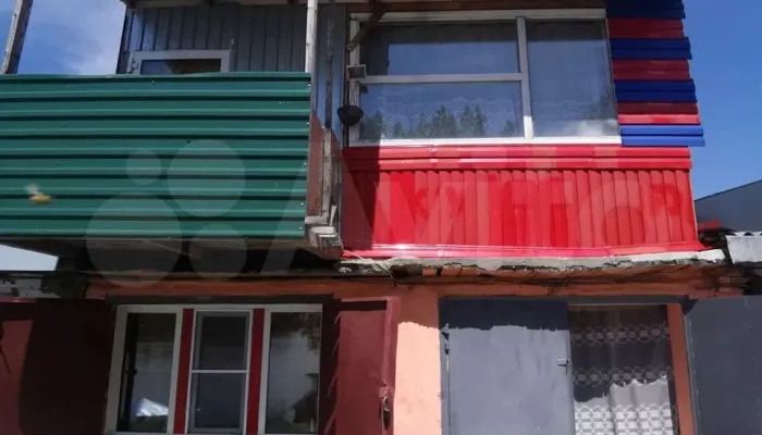 В Бийске продают райский двухэтажный гараж за 800 тыс. рублей