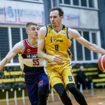 Баскетболисты Барнаула сыграли на выезде с курскими Русичами