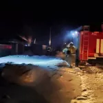 В Рубцовске многодетная семья чудом спаслась из горящего дома