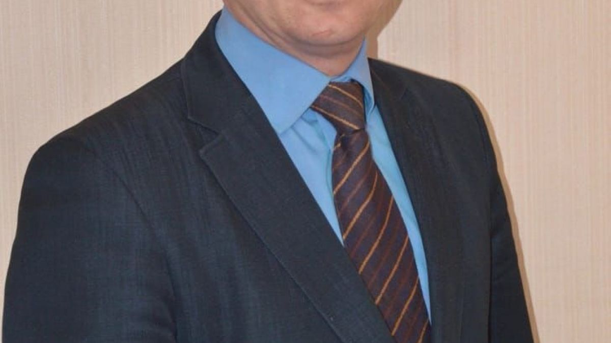 Евгений Юрьев 