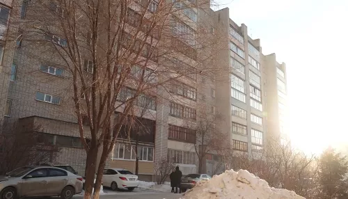 В Новоалтайске пенсионера выселяют из заводской квартиры после 33 лет работы