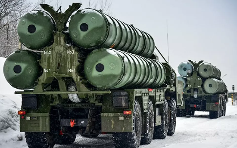 Ракетные системы отразили атаку беспилотников в небе над Сибирью