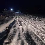 В Алтайском крае засняли необычные снежные рулоны