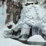 В алтайском заповеднике из-за оттепели пробудился водопад Корбу. Фото