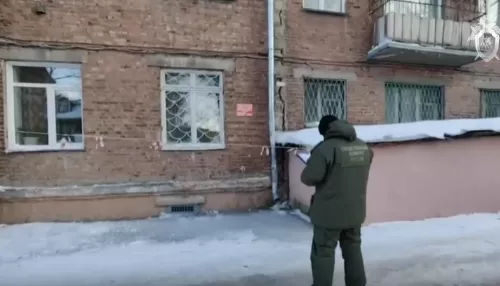 В новосибирской пятиэтажке из-за морозов появилась трещина