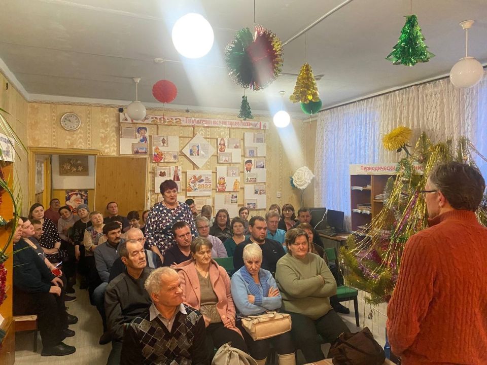 Встреча Александра Терентьева с жителями Крутихинского района
