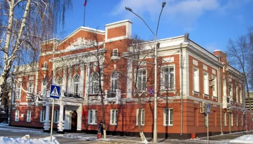 Легендарное 200-летнее здание мэрии Барнаула ждет большой ремонт