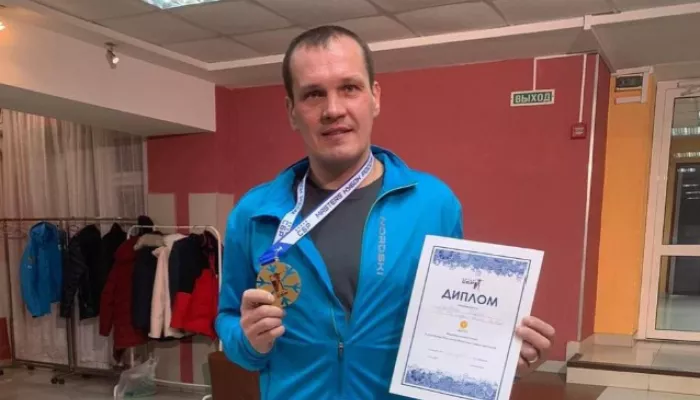 Барнаульский пожарный дважды стал первым на Кубке России по биатлону