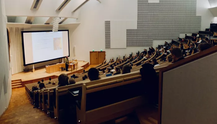 Социалисты призвали увеличить количество бюджетных мест в вузах