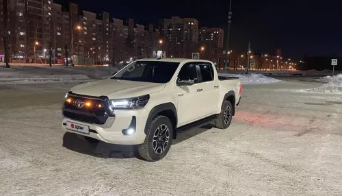 В Барнауле за 5 млн рублей продают пикап Toyota в престижной комплектации