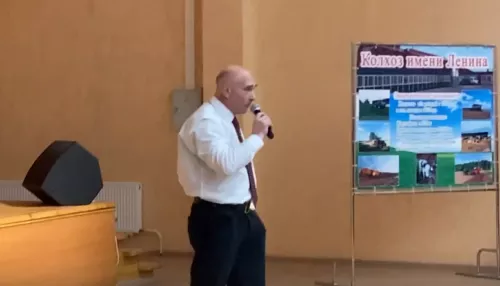 Рязанский депутат поведал школьникам о валянии на помойке и стрельбе бычков