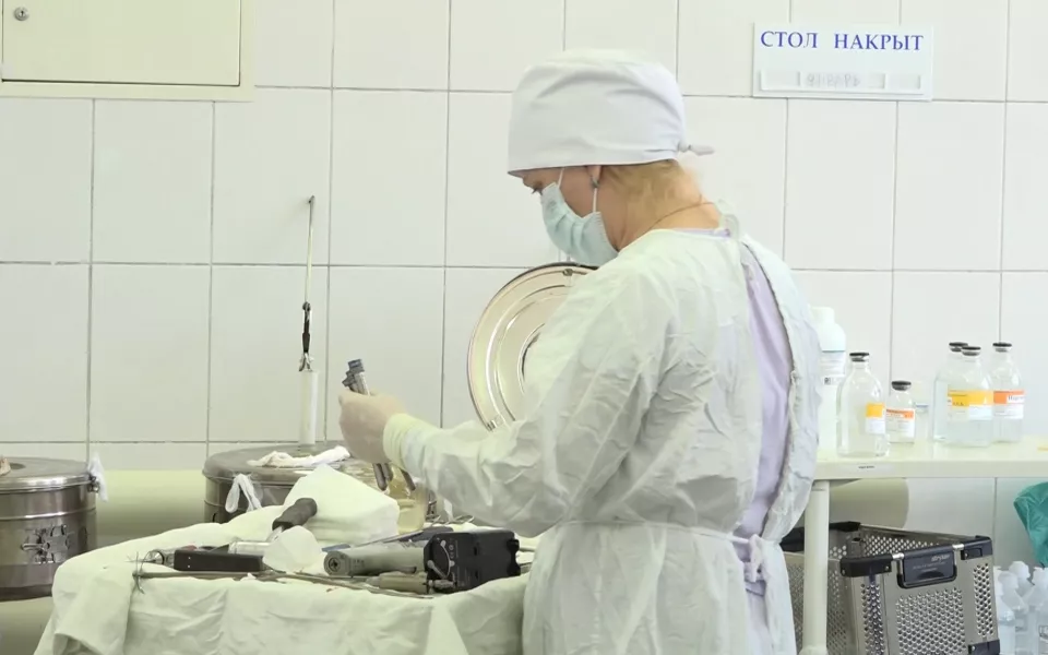 Более 11 тысяч алтайских медиков получили новые выплаты