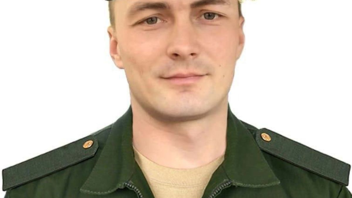 Никита Сафонов
